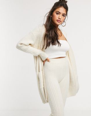 15 looks para trabajar cómoda desde casa sin perder el estilo. Algodón, lino, punto... Materiales suaves para teletrabajar guapa