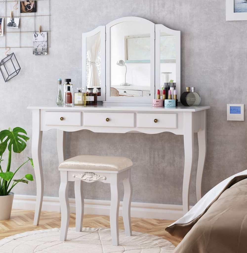 Cómo hacer un tocador de maquillaje con luces. Mesa tocador, espejo, luces LED, taburete y organizador de maquillaje.