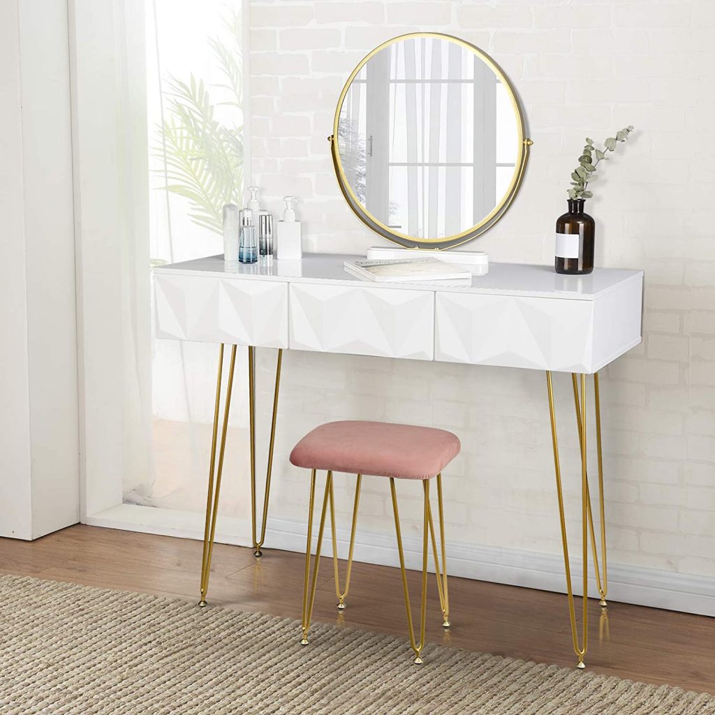 Tocador. Cómo hacer un tocador de maquillaje con luces. Mesa tocador, espejo, luces LED, taburete y organizador de maquillaje.