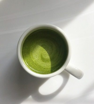 Para que sirve el colágeno hidrolizado, beneficios para la piel. Bebidas y alimentos. Cómo tomar colágeno marino, bovino, en polvo, cremas.