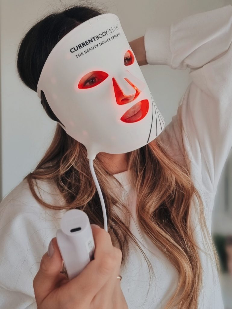 Máscara led facial: opiniones, experiencia, contraindicaciones, beneficios para la piel. Antes y después. Compra código descuento